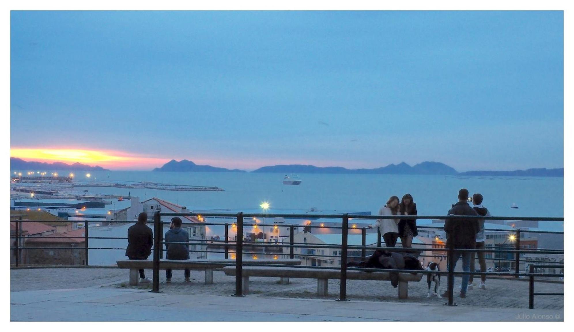 Appartamento Vivienda En Casco Antiguo De Vigo Esterno foto