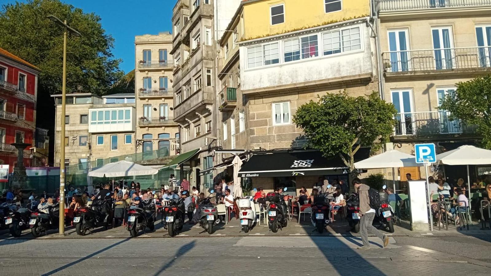 Appartamento Vivienda En Casco Antiguo De Vigo Esterno foto